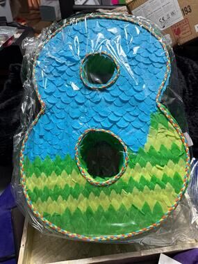 Dinosaur theme  8 Piñata Party Set with Bat Stickers Confetti & Hanging Rope 🎂